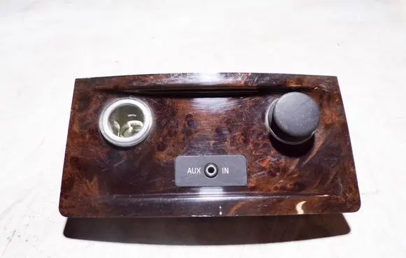 BMW 5 E60 E61 AUX in-socket connector 6951150