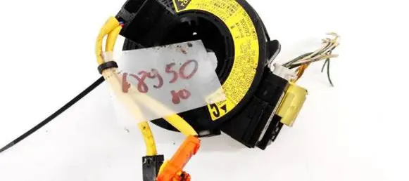 Toyota Avensis T250 Airbag slip ring squib (SRS ring) 
