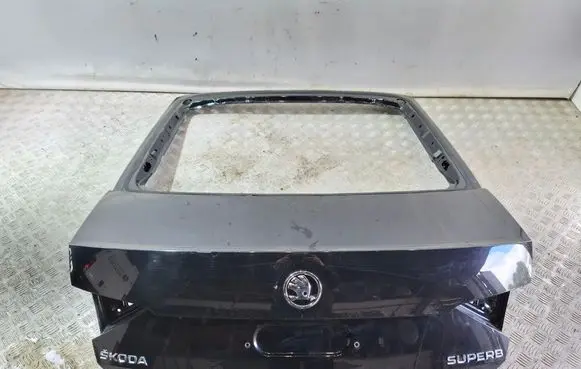 Skoda Superb B8 (3V) Tailgate/trunk/boot lid 3V5827173A
