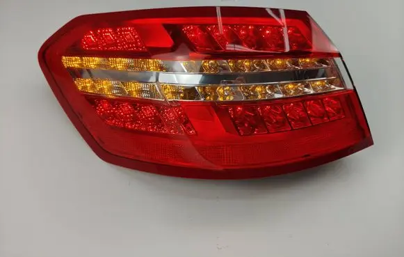 Mercedes-Benz E W212 Rear/tail lights A2129066801
