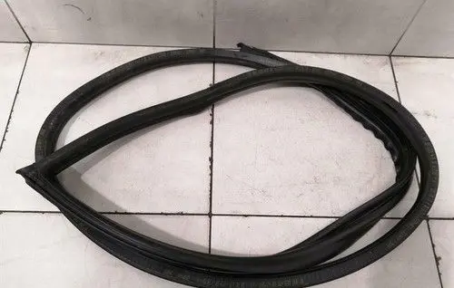 Porsche 911 991 Front door rubber seal 99153707604
