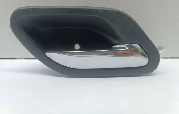 BMW 5 E39 Rear door interior handle 7032926
