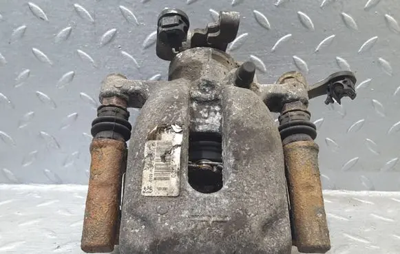 Peugeot Partner Rear brake caliper 32054077