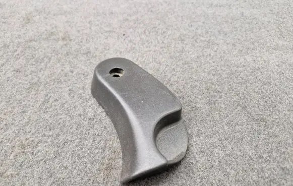 BMW X3 E83 Engine bonnet (hood) release handle 8223163