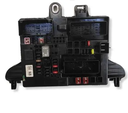 Opel Insignia A Fuse module 13277318 14021635810