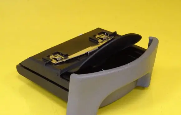 Citroen Xsara Picasso Car ashtray 9635581577