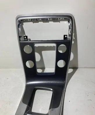 Volvo S60 Radio/GPS head unit trim 8632432