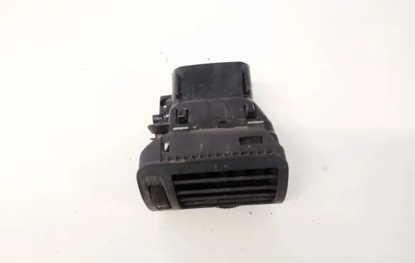 Volkswagen PASSAT B5.5 Dash center air vent grill 3b0819704d