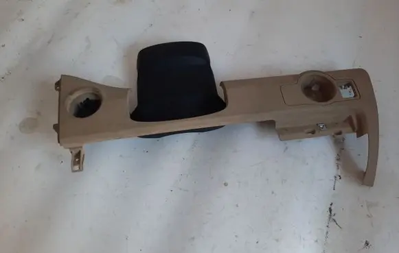 Steering wheel column trim