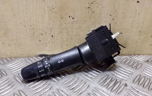 Mitsubishi Outlander Indicator stalk E380013
