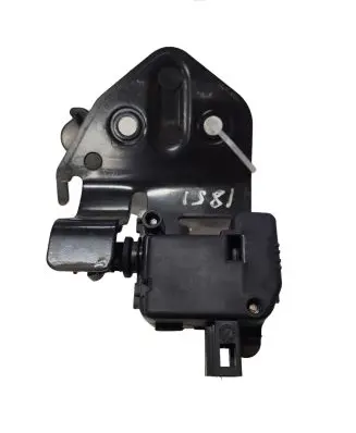 Skoda Octavia Mk2 (1Z) Trunk lock loop 1Z0827511C