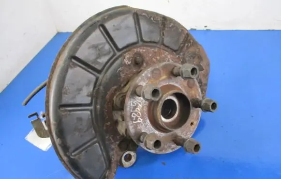 Volkswagen Touran I Front wheel hub spindle knuckle