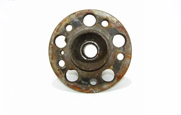 Mercedes-Benz E W211 Rear wheel hub