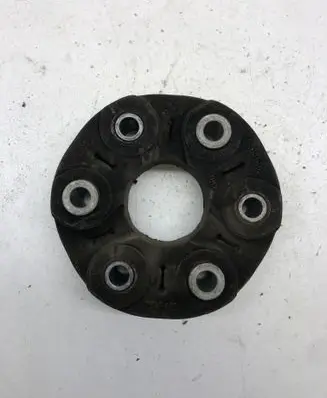 BMW 5 E60 E61 Rear prop shaft donut coupling/joint 7546425