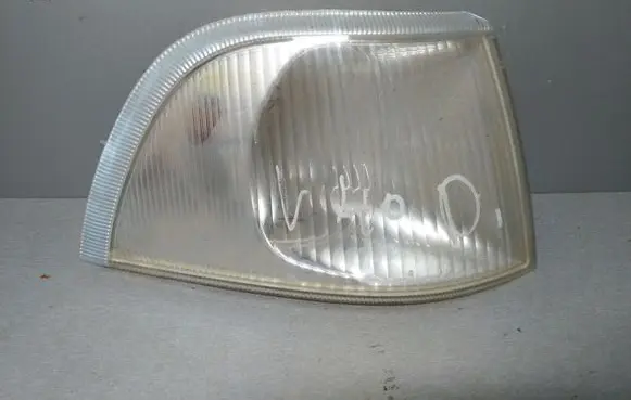 Volvo S40, V40 Front indicator light 30854654 30862524