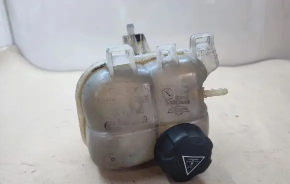 Mini One - Cooper Coupe R56 Coolant expansion tank/reservoir 7823626