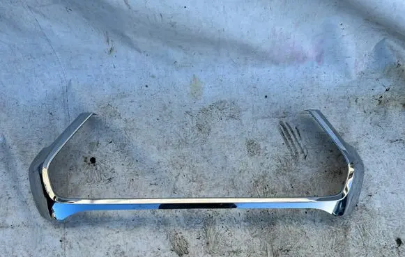 Toyota Hilux (AN120, AN130) Front bumper splitter molding 531210KA00