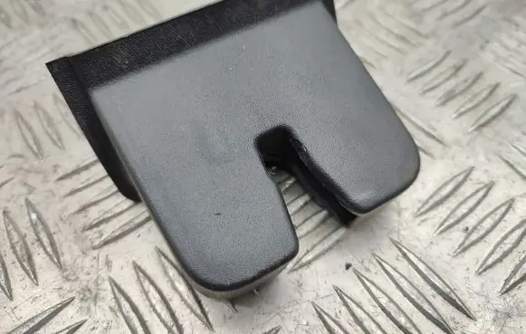 Volkswagen T-Roc Tailgate/boot lid lock trim 