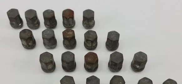 Hyundai Santa Fe Nuts/bolts 