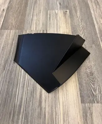 Rear/tail light trim molding