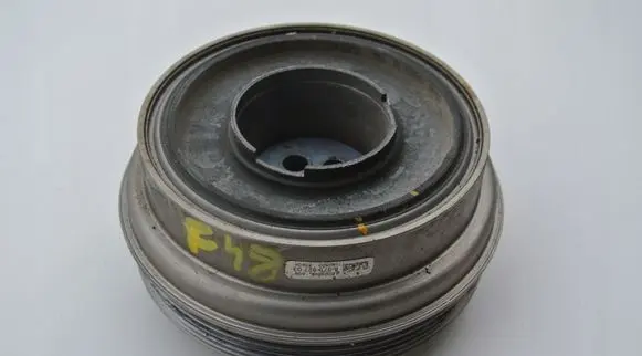 BMW X1 F48 F49 Crankshaft pulley 8579927