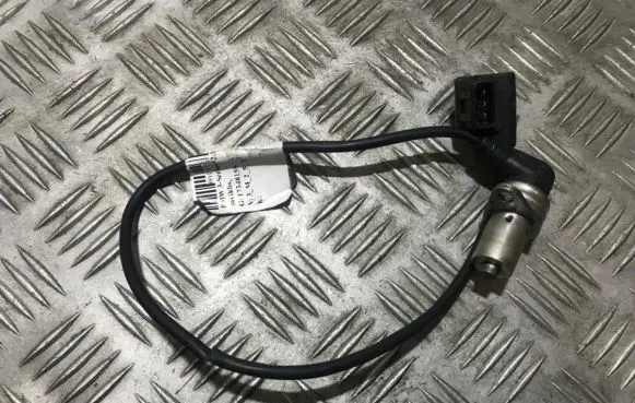 BMW 3 E36 Crankshaft position sensor 17348159