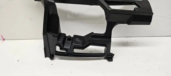 Volkswagen Golf VI Front bumper mounting bracket 5K0807724B 30138