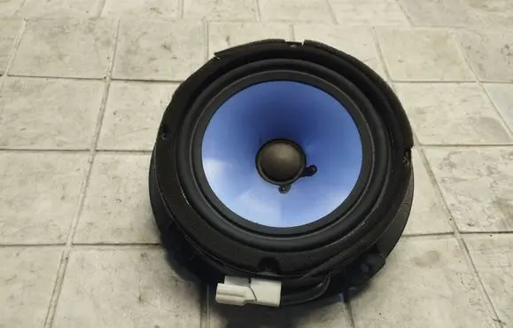 KIA Carnival Front door speaker 963304D000