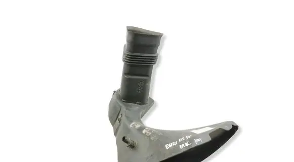 BMW 5 E60 E61 Brake cooling air channel/duct 7895743 7898241 51117895743
