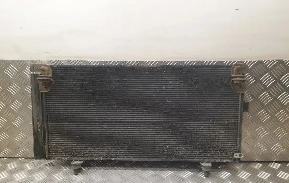 Subaru Legacy A/C cooling radiator (condenser)
