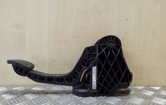 Clutch pedal