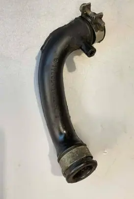 Mercedes-Benz W123 Breather hose/pipe 1100941882