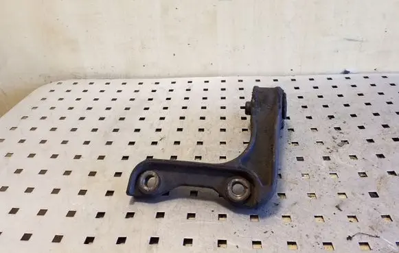 KIA Sorento Front differential bracket 