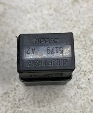 Nissan Pathfinder R51 Other relay 252309F905