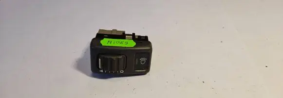 Volvo S70 V70 V70 XC Headlight level height control switch 9162960