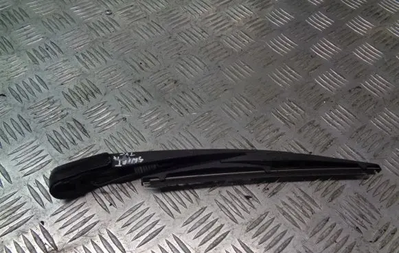 Suzuki Swift I Rear wiper blade arm
