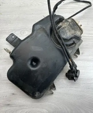 Peugeot 807 AdBlue liquid reservoir 09830019900 9651170380