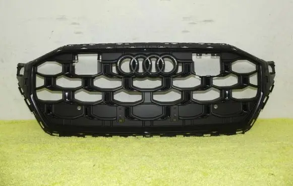 Audi Q8 Front bumper upper radiator grill 4M8853651BS 4M8853651CK 4M8853651BR