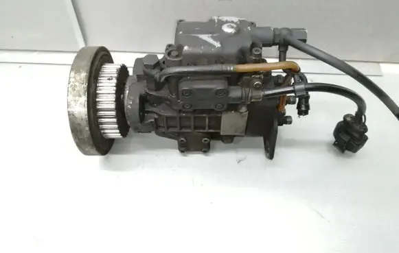 Volvo S80 Fuel injection high pressure pump 074130110M 0460415990 2464463294