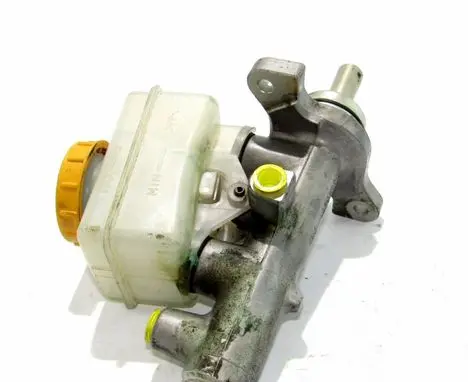 Subaru Forester SH Master brake cylinder