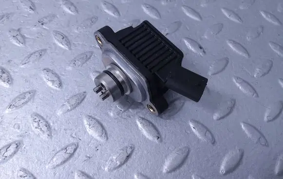 Audi Q7 4M Camshaft vanos timing valve 059906048G