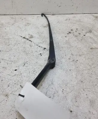 Audi A6 S6 C5 4B Front wiper blade arm