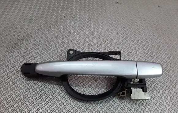 Mitsubishi Lancer X Rear door exterior handle