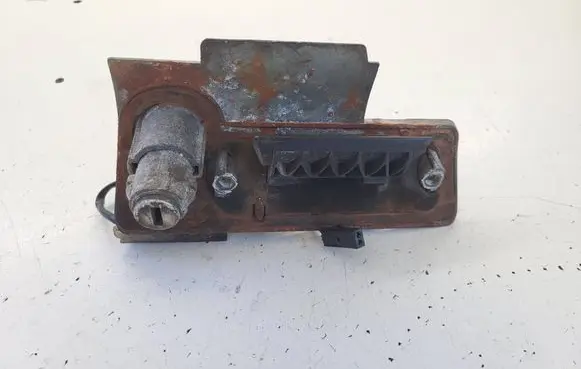 Volkswagen Transporter - Caravelle T5 Loading door lock 7H0827565 7H0827565H