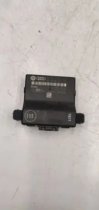 Audi A3 S3 8P Gateway control module 1K0907530K