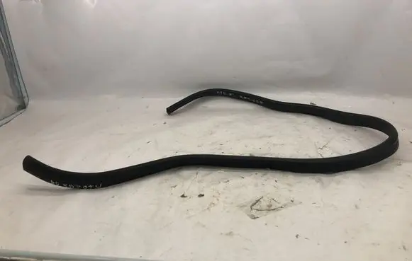 Mercedes-Benz E W213 Engine compartment rubber 