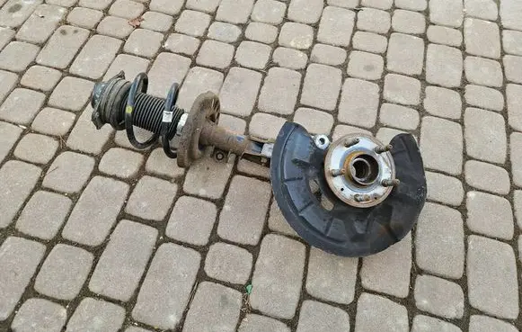 Opel Insignia B Front shock absorber/damper 84466140 13512894