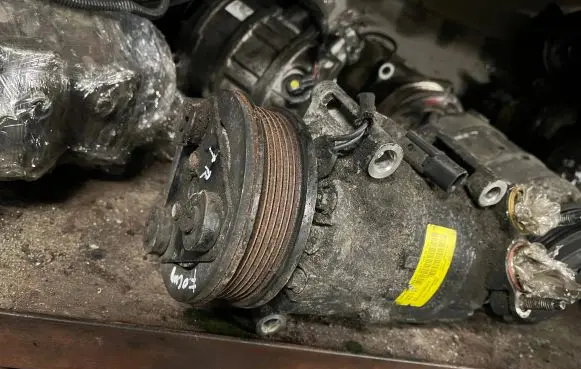Ford Galaxy Air conditioning (A/C) compressor (pump) AV6N19D629BC C0MPRESS0R
