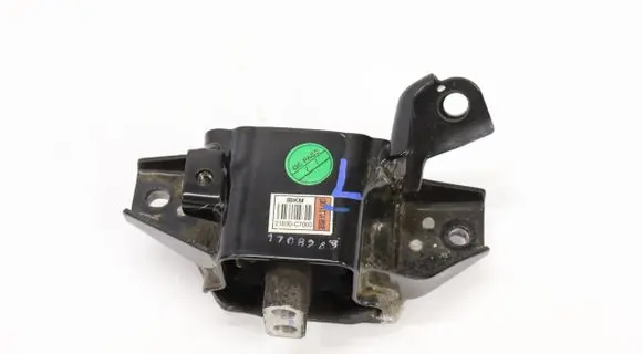 Hyundai i20 (GB IB) Engine mount bracket 21830-C7000