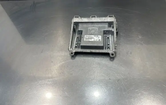 Mercedes-Benz A W169 Engine control unit/module A2661536379 A0014460340 5WK90938